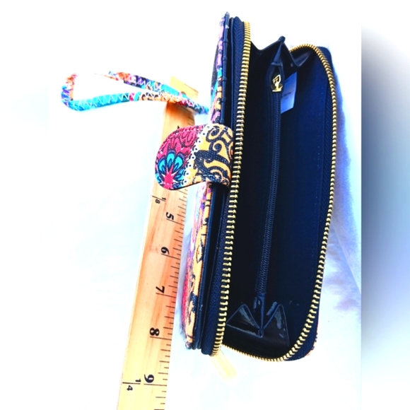 The ZODIAC 3rd Dimension Wallet - Picture 9 of 13